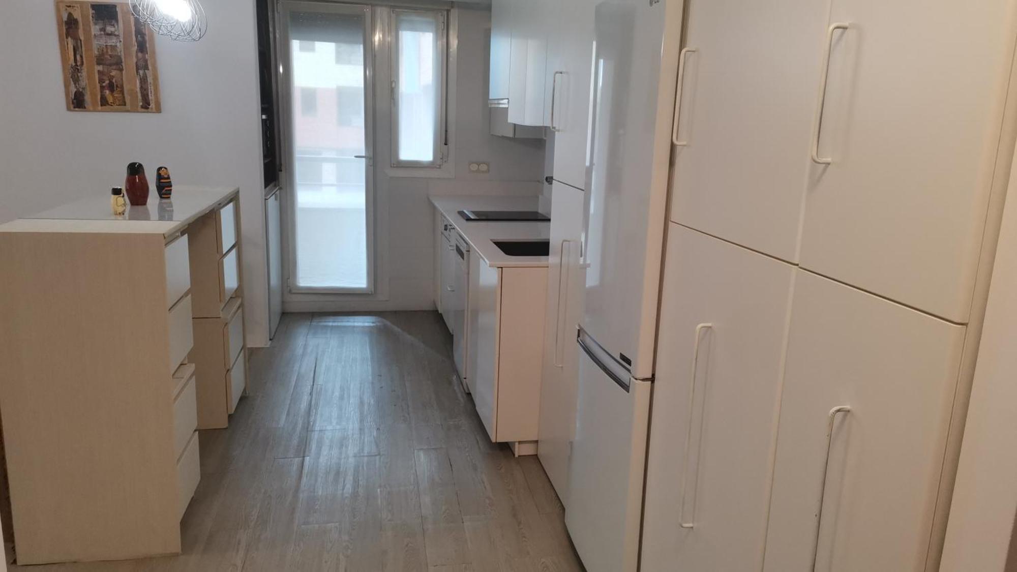 Apartamento Castro Urdiales Con Garaje Y Piscina ,Cerca Playa Exteriör bild